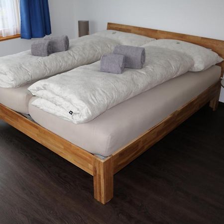 Ferienwohnung Fuer 5 Personen In Cumpadials, Inmitten Der Surselva Sumvitg Exteriör bild