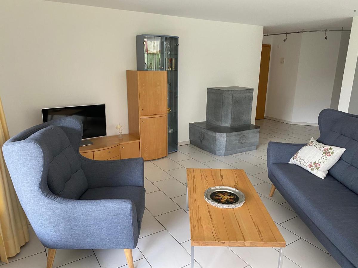 Ferienwohnung Fuer 5 Personen In Cumpadials, Inmitten Der Surselva Sumvitg Exteriör bild